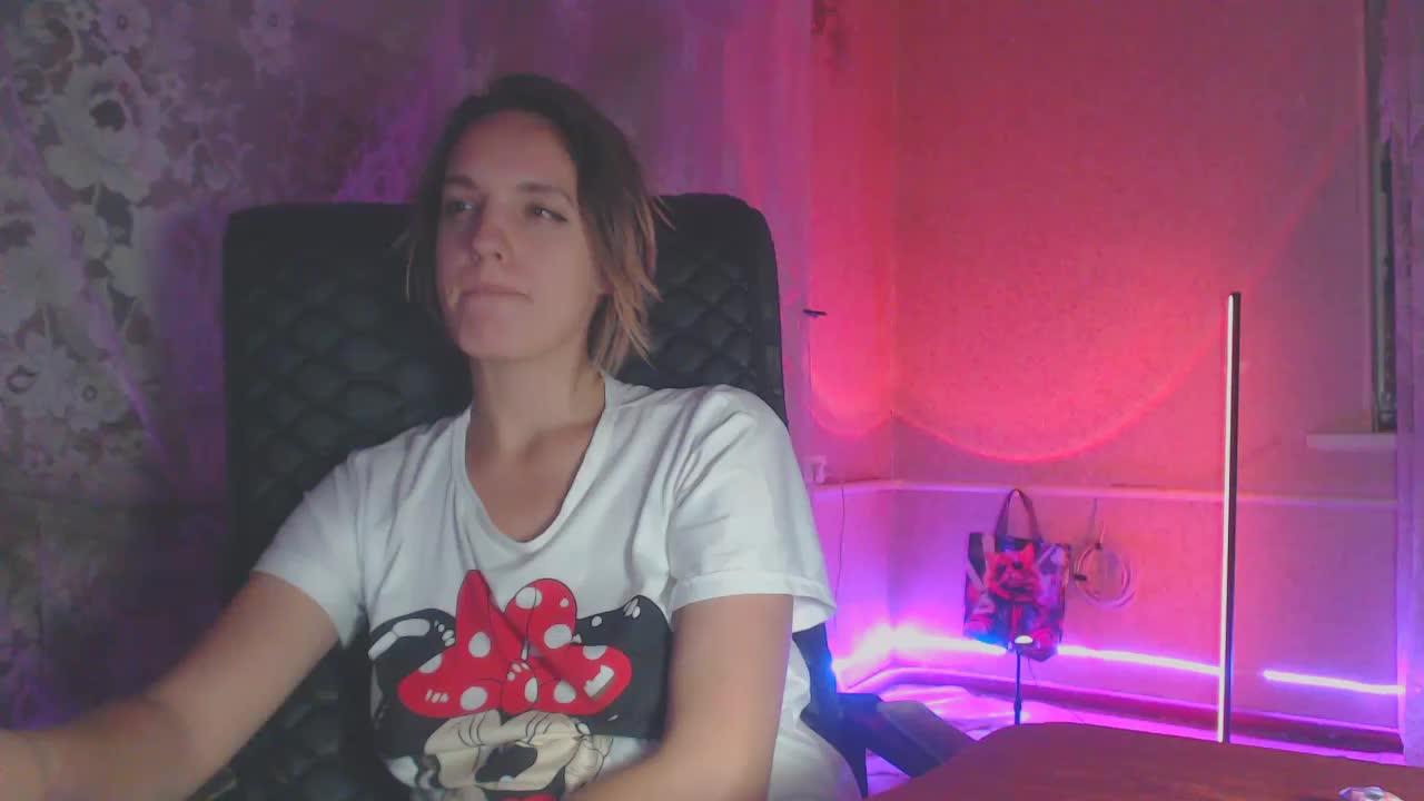 Babymuro4ka Adult Chat October 15, 2025