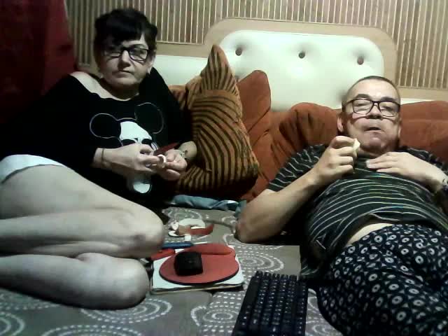 coupleofcoolx Adult Chat October 15, 2025