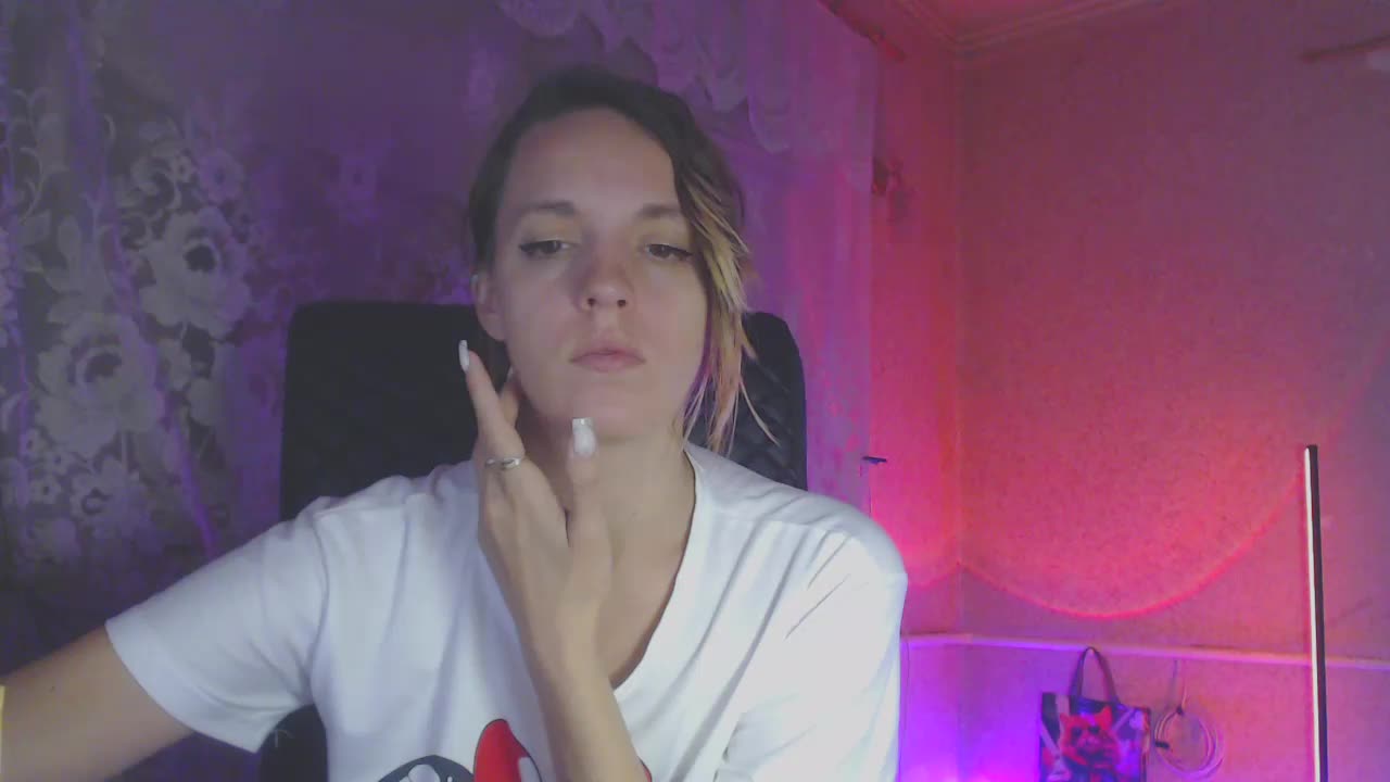 Babymuro4ka Adult Chat October 15, 2025