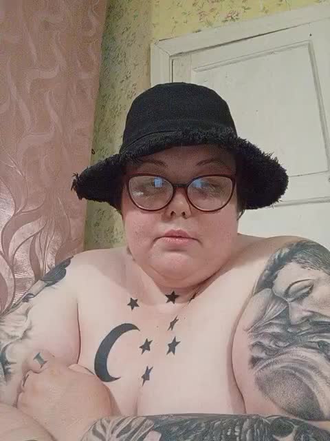 Svetlanka86 Adult Chat October 15, 2025