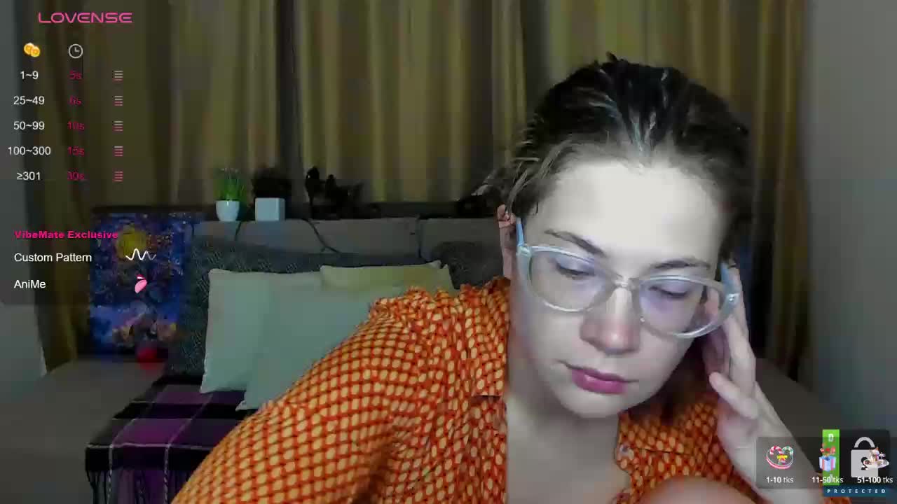 Aliciafolow009 Adult Chat October 15, 2025