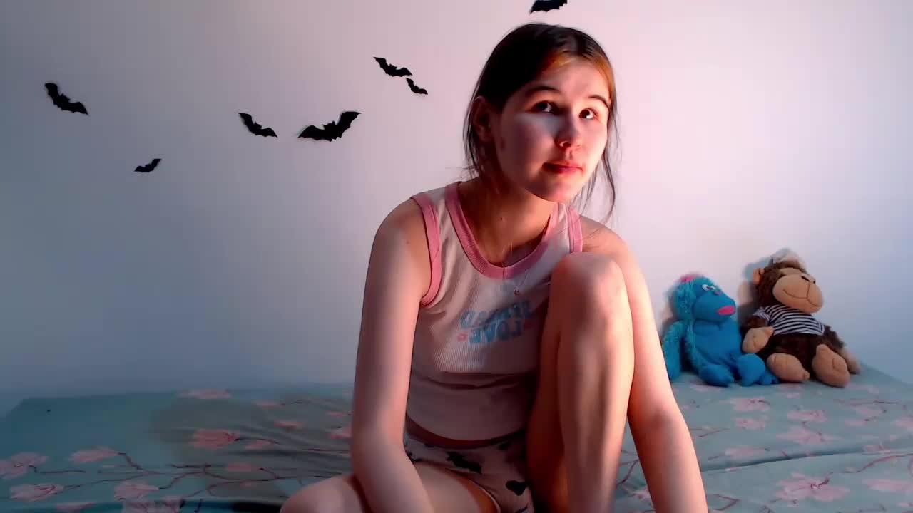 littleowlx Adult Chat October 15, 2025