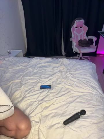 millemimi Adult Chat October 15, 2025