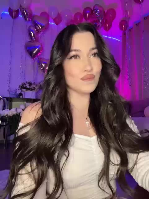 BettyBoom13 Adult Chat October 15, 2025