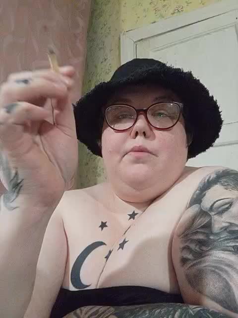 Svetlanka86 Adult Chat October 15, 2025