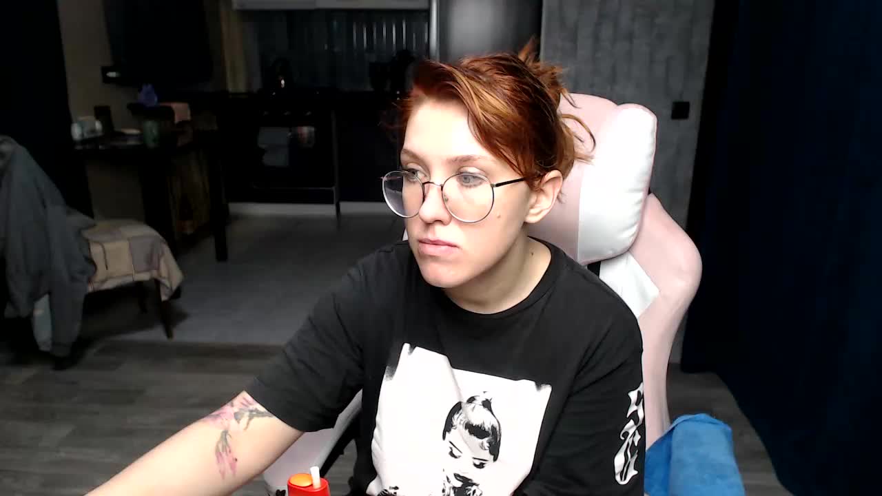 Regimasmile Adult Chat October 15, 2025