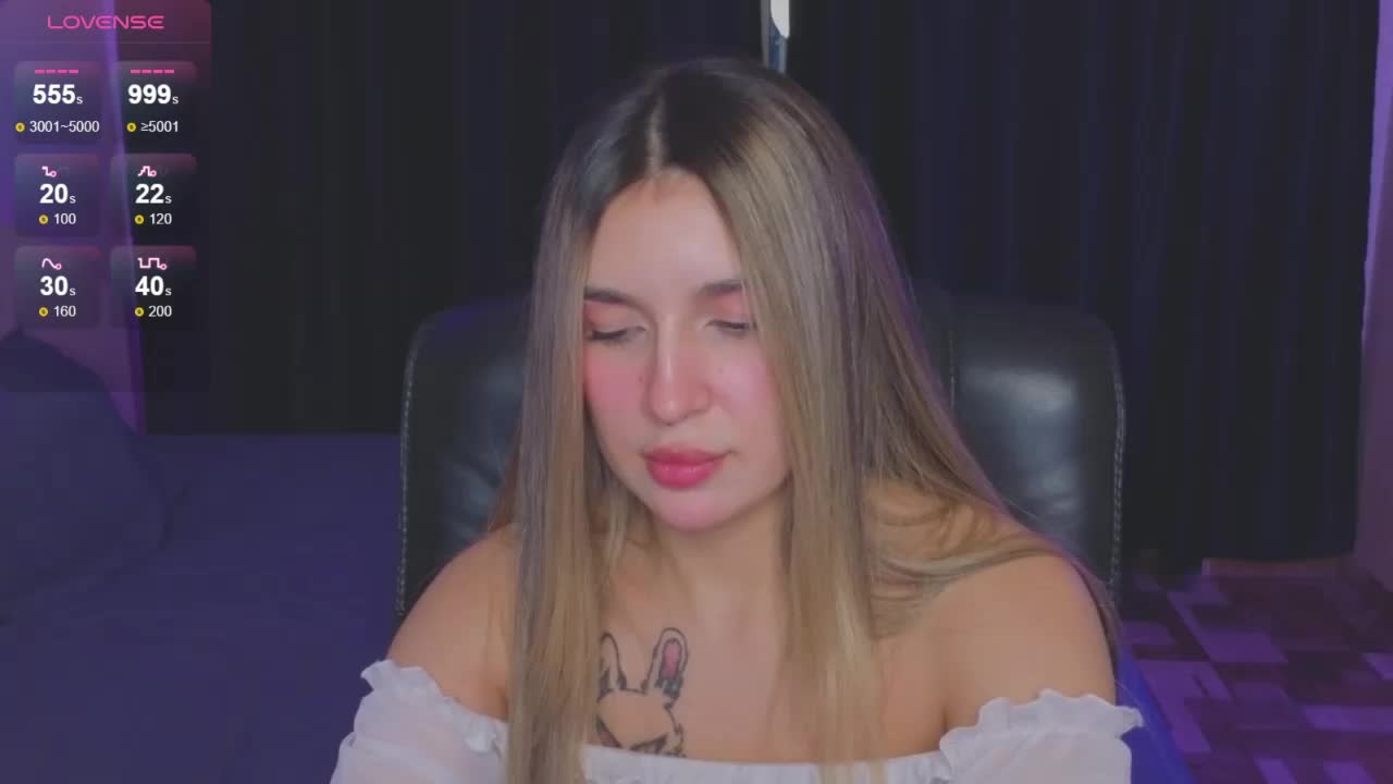 RoxyChilli Adult Chat October 15, 2025