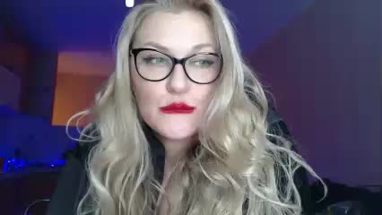 NushaMilf Adult Chat October 15, 2025