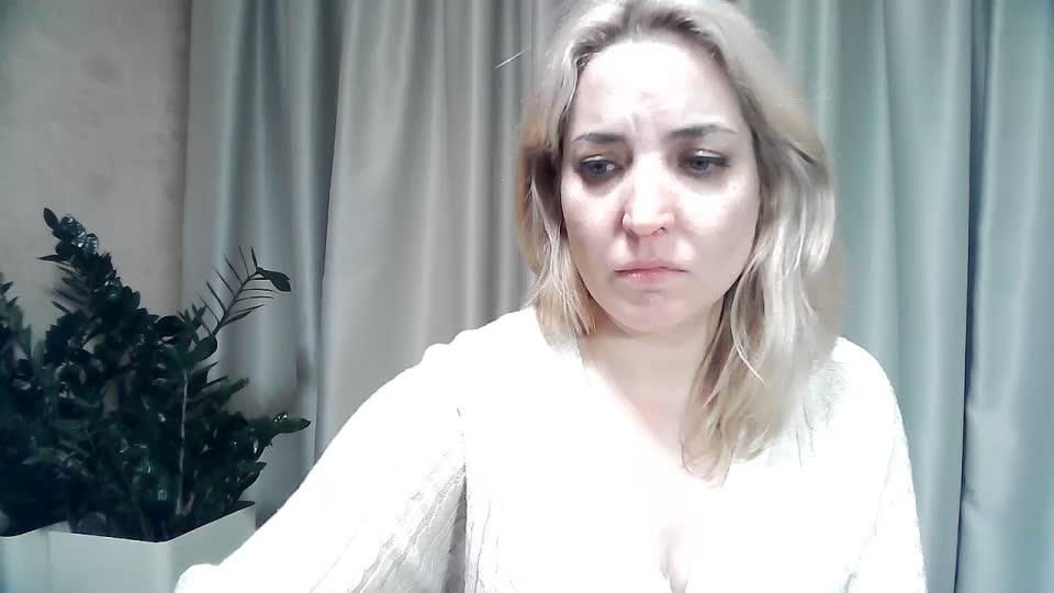 mariska-kiska Adult Chat October 15, 2025