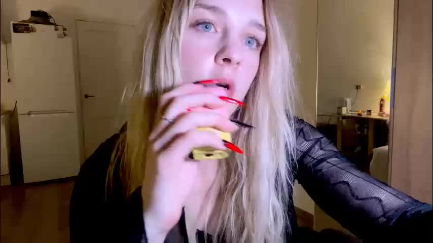 sailormoon666_ Adult Chat October 15, 2025