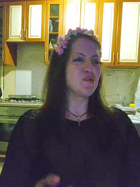 nimfastar77 Adult Chat October 15, 2025