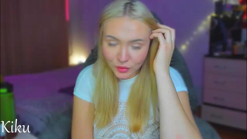 mari_kiku Adult Chat October 15, 2025