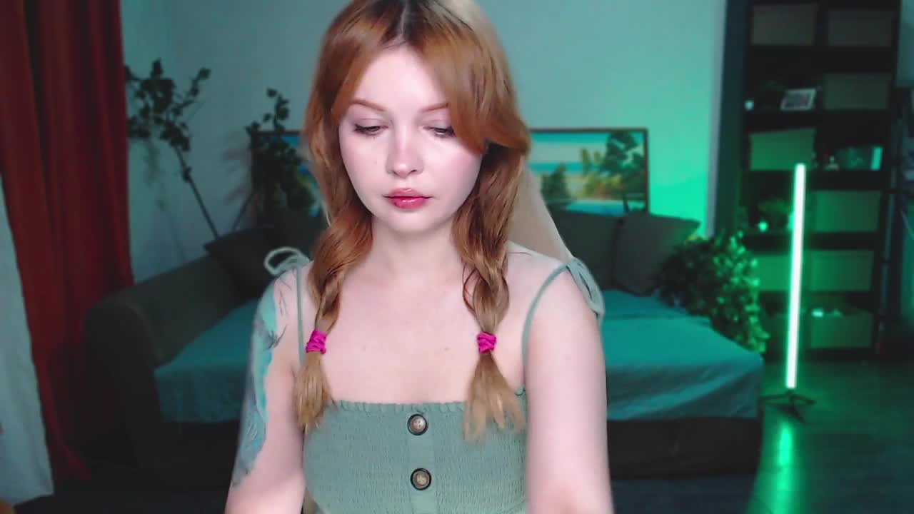 YOUWARKEE Adult Chat October 15, 2025