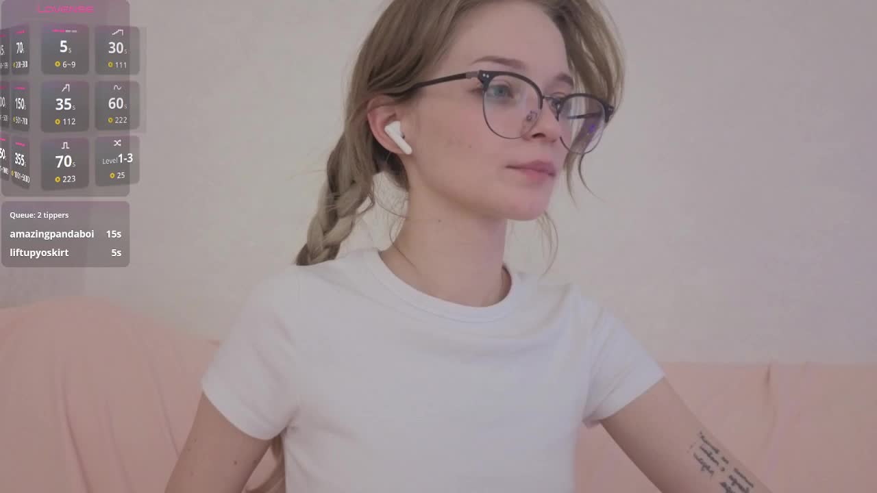 vialeta-baby Adult Chat October 15, 2025