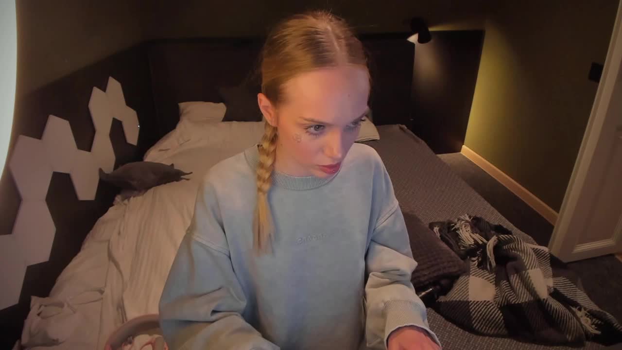 Tina_ne_malina Adult Chat October 15, 2025