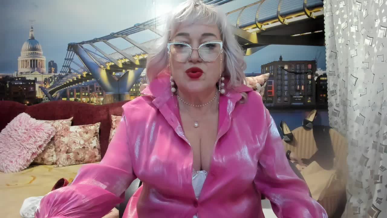 StarMarmelada Adult Chat October 15, 2025