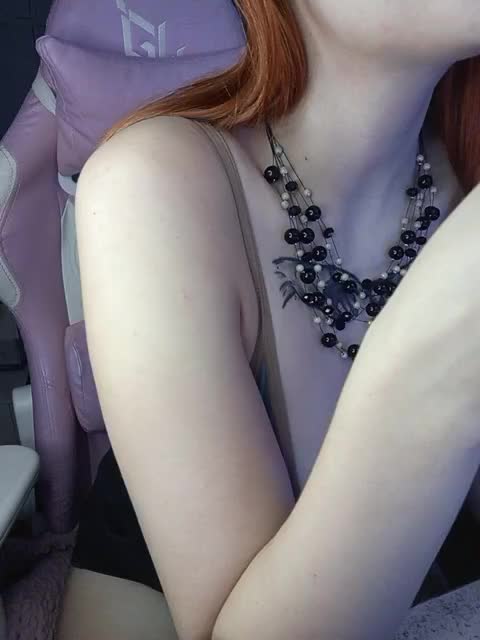 ariel_borsch Adult Chat October 15, 2025