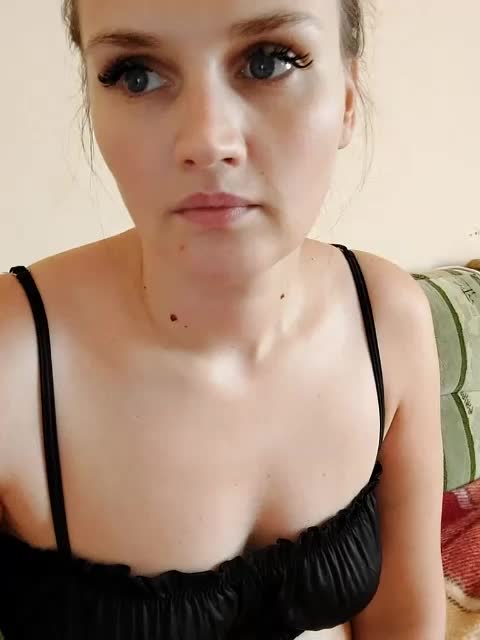 LisaLovHoney Adult Chat October 15, 2025