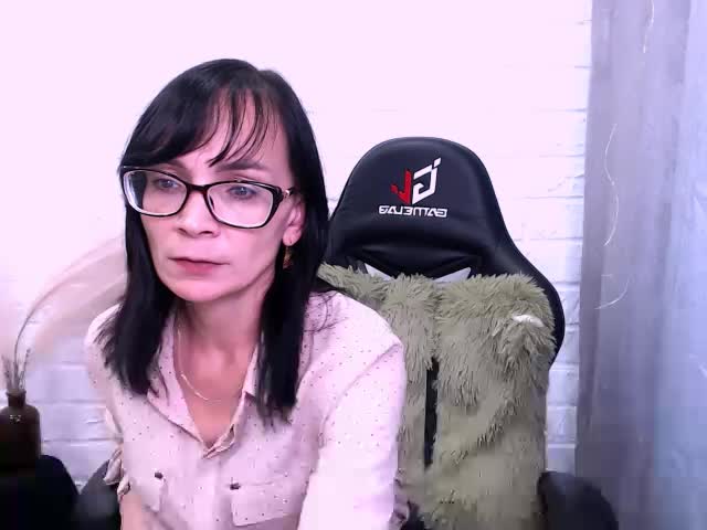 DarkOpiumX Adult Chat October 15, 2025