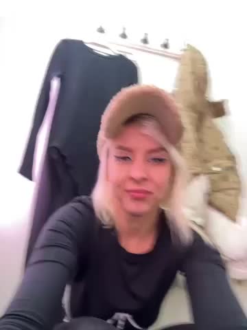 LikaCat Adult Chat October 15, 2025