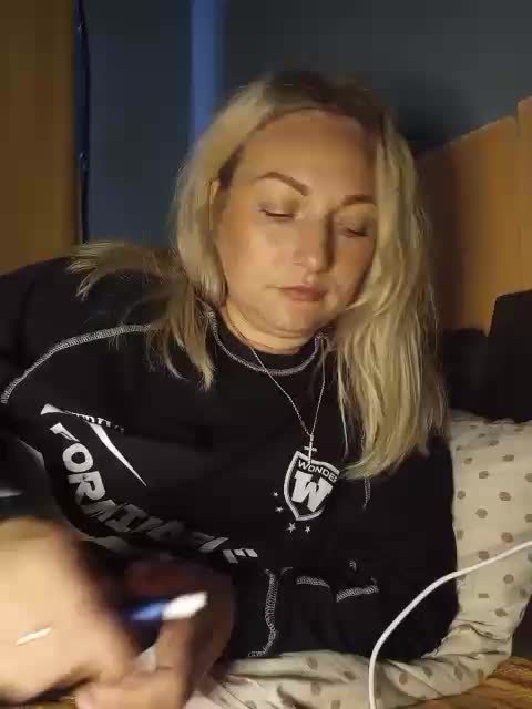 Tanysha-1 Adult Chat October 15, 2025