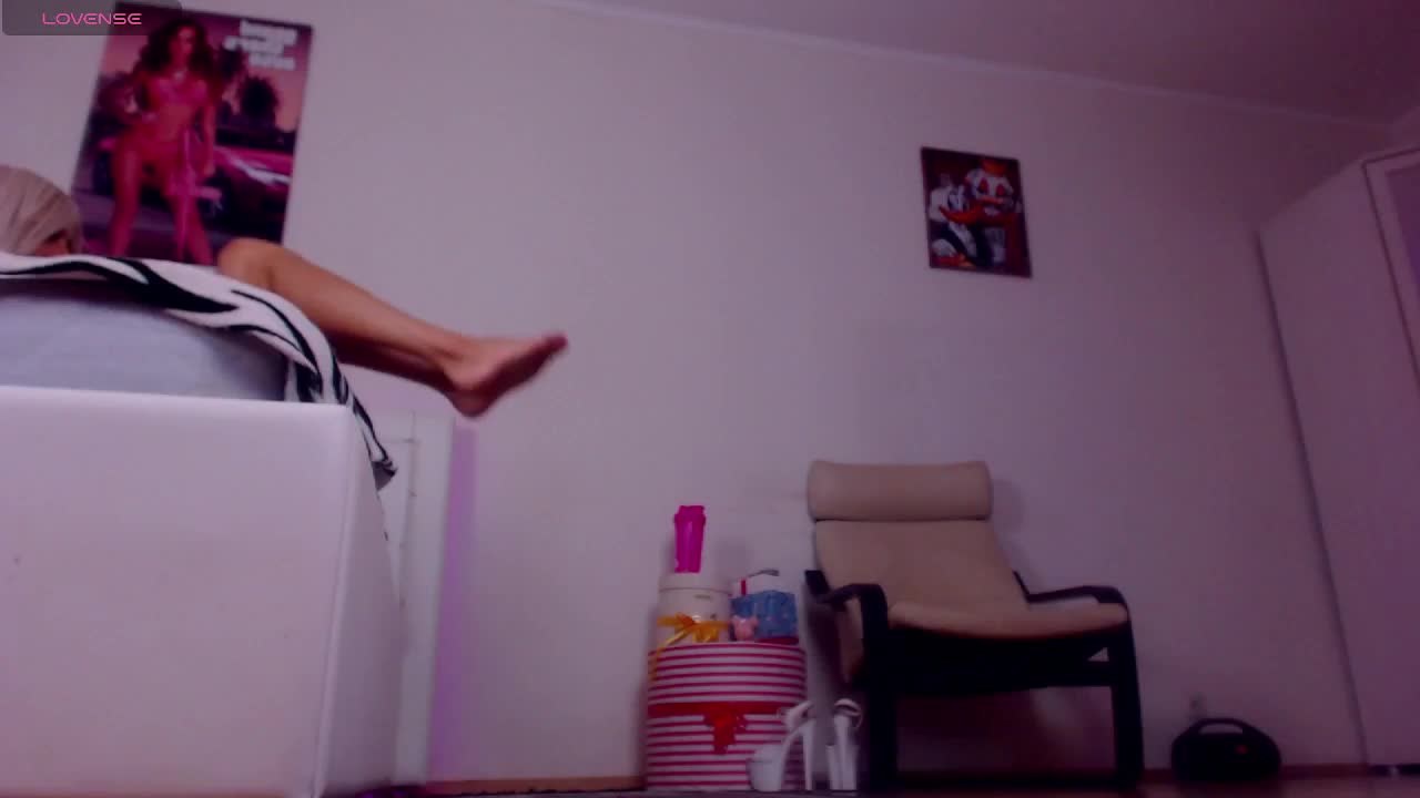 SonjaRay Adult Chat October 15, 2025