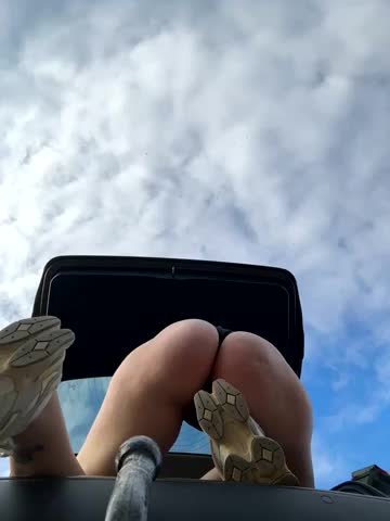 justmilaa Adult Chat October 15, 2025