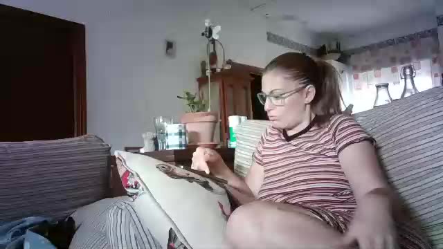 lolahueso Adult Chat October 15, 2025