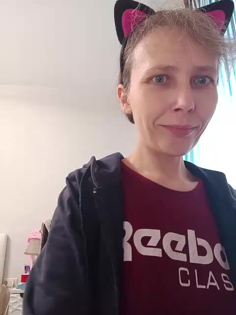 -Queen-Margo- Adult Chat October 15, 2025