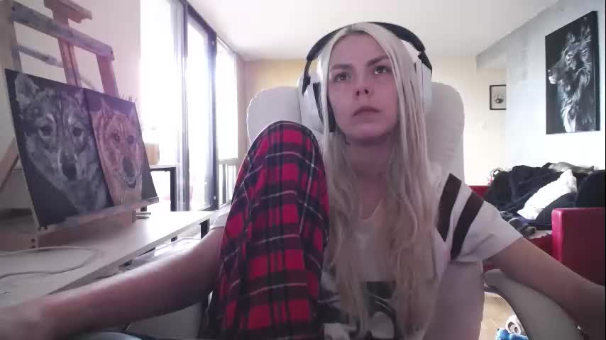 tinykylie Adult Chat October 15, 2025