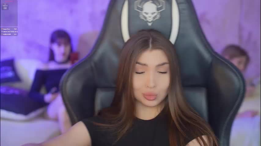 sweetdesiree_ Adult Chat October 15, 2025