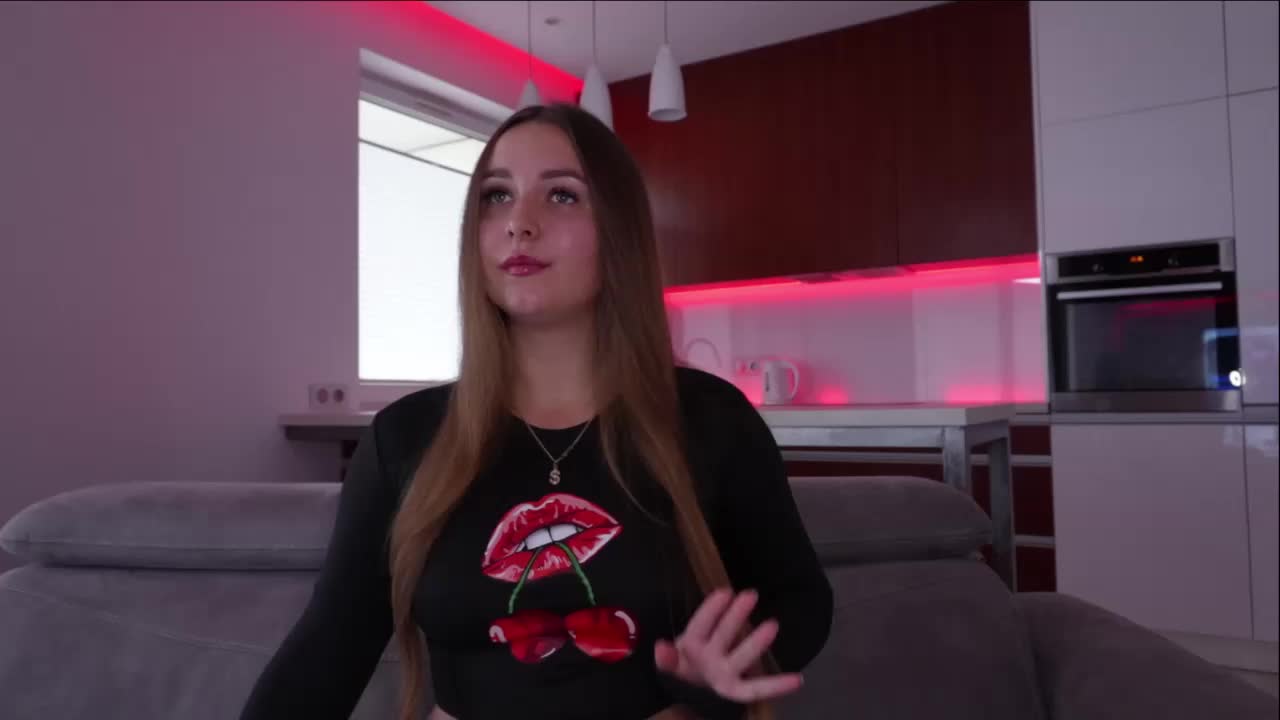 LilianaLaRosso Adult Chat October 16, 2025