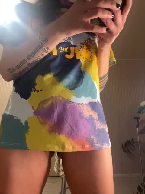 Karolina_Milf Adult Chat October 16, 2025