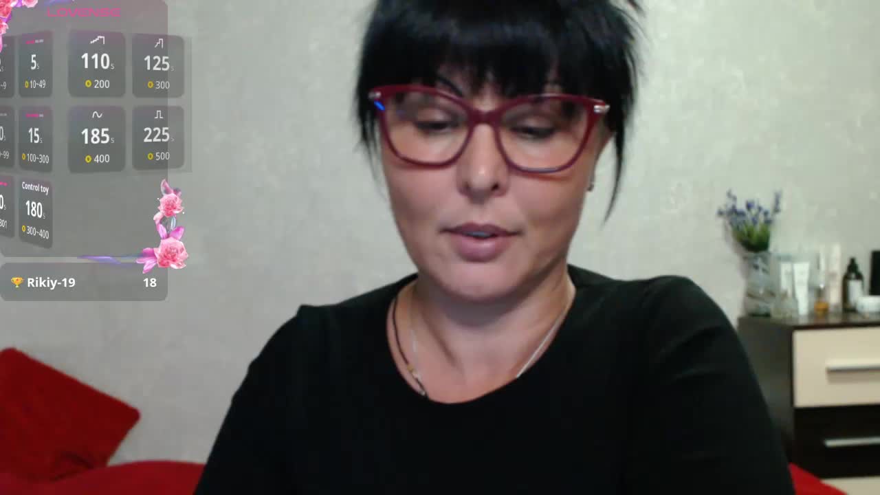 ZaRaZaTvOyA Adult Chat October 16, 2025