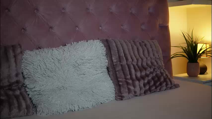 maiamini Adult Chat October 16, 2025