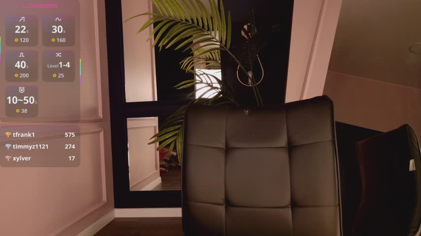 chloe_dreammm Adult Chat October 16, 2025