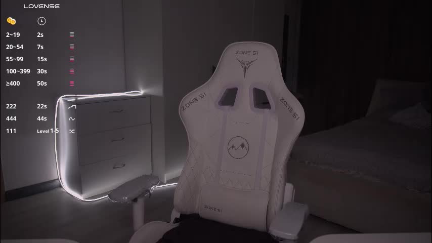 evelina_fox Adult Chat October 16, 2025