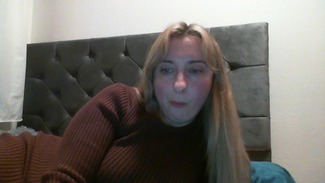 RuslanaFlower Adult Chat October 16, 2025