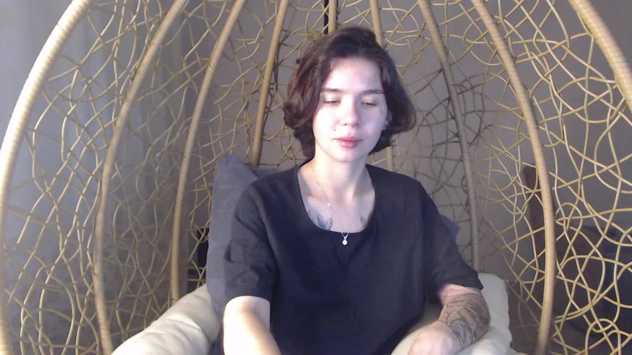 Lulu-Sun Adult Chat October 16, 2025