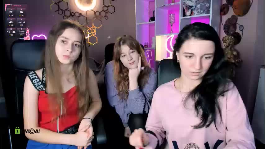 rebecca_smile_ Adult Chat October 16, 2025