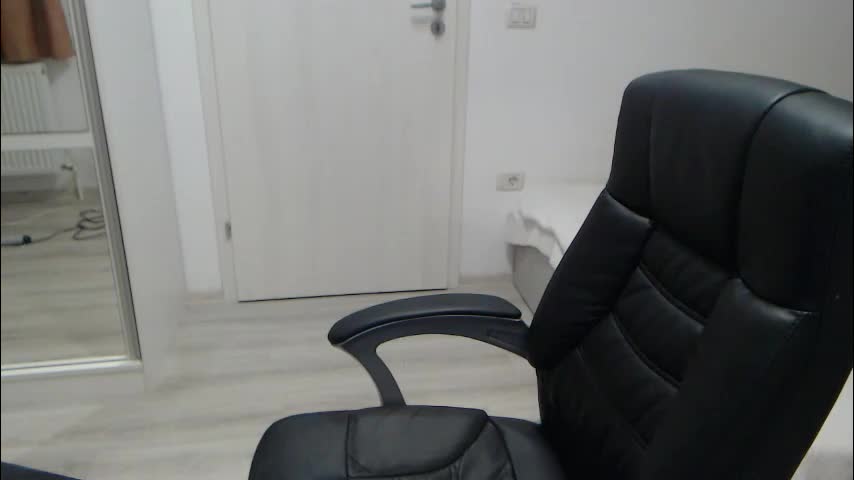 blue_eyes96 Adult Chat October 16, 2025