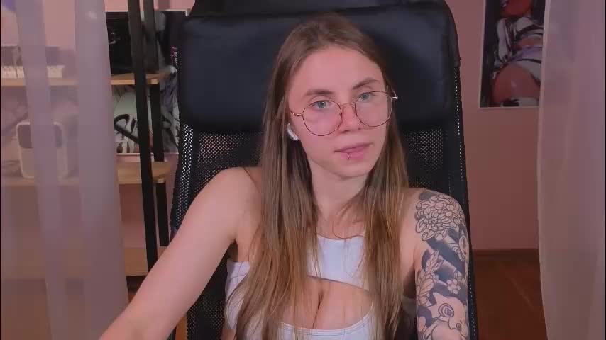 _lovelylove_ Adult Chat October 16, 2025