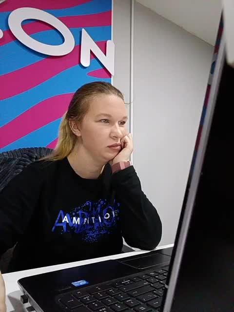 Olivia5551 Adult Chat October 16, 2025