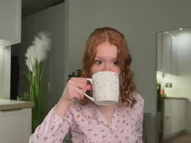 -milka- Adult Chat October 16, 2025