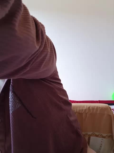 Vika211 Adult Chat October 16, 2025