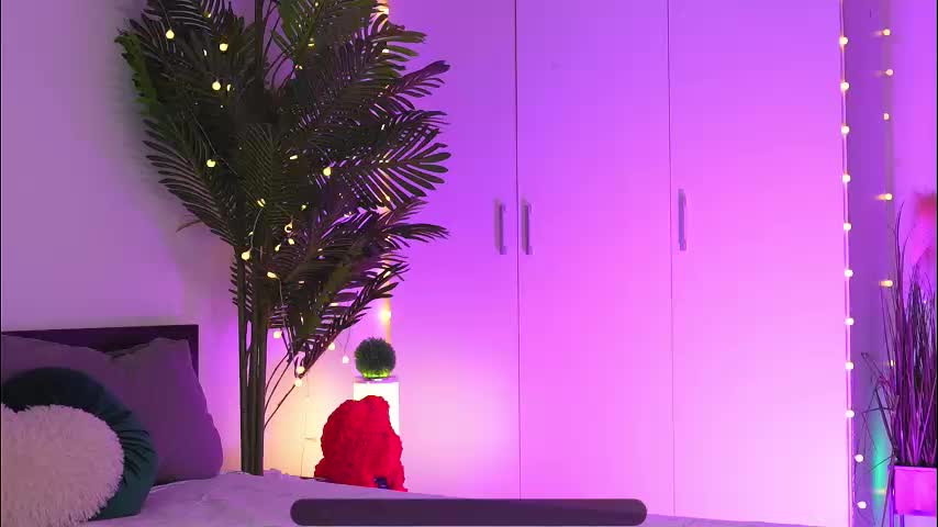 lorettelorenaa Adult Chat October 16, 2025