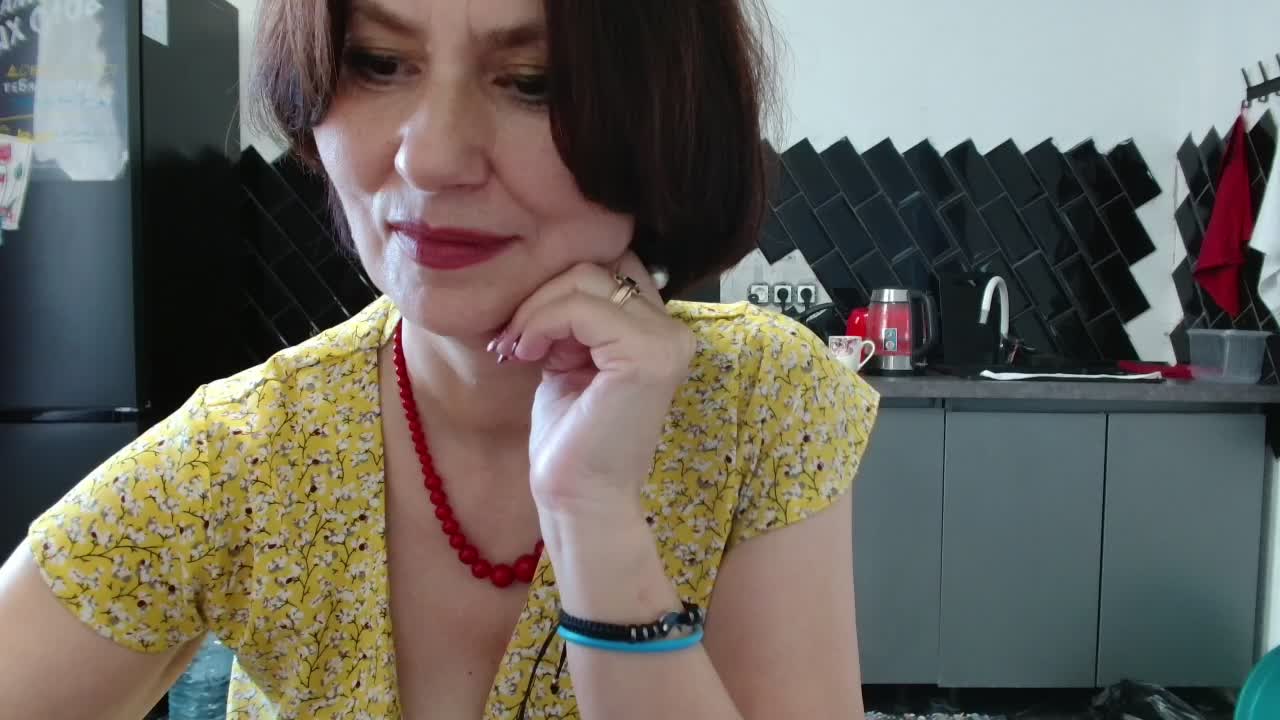 ANGELALADI Adult Chat October 16, 2025