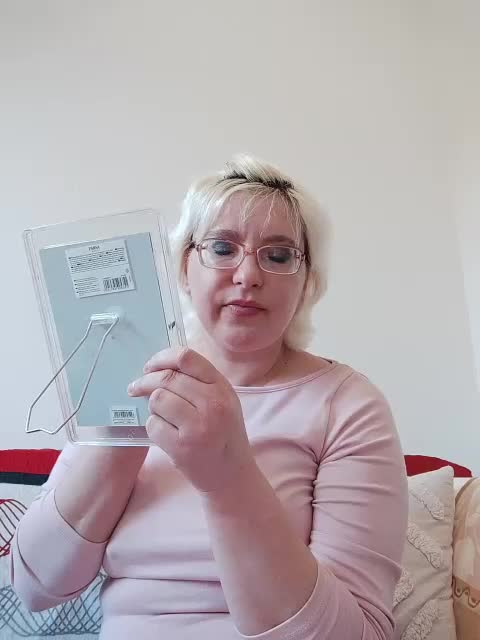 Vika211 Adult Chat October 16, 2025