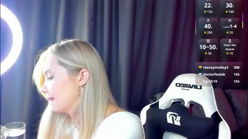 melanie_ryer Adult Chat October 16, 2025