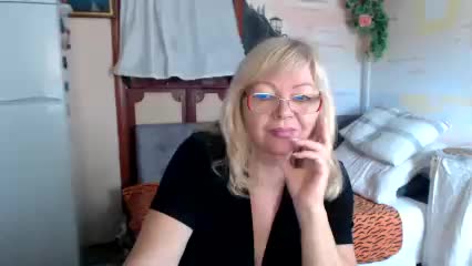 EvelynLoveShy Adult Chat October 16, 2025